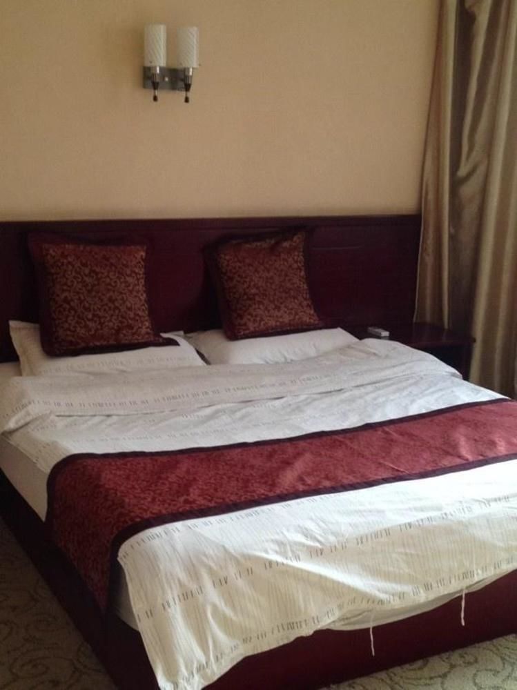 Yinhao Business Hotel Dazhong Bagian luar foto